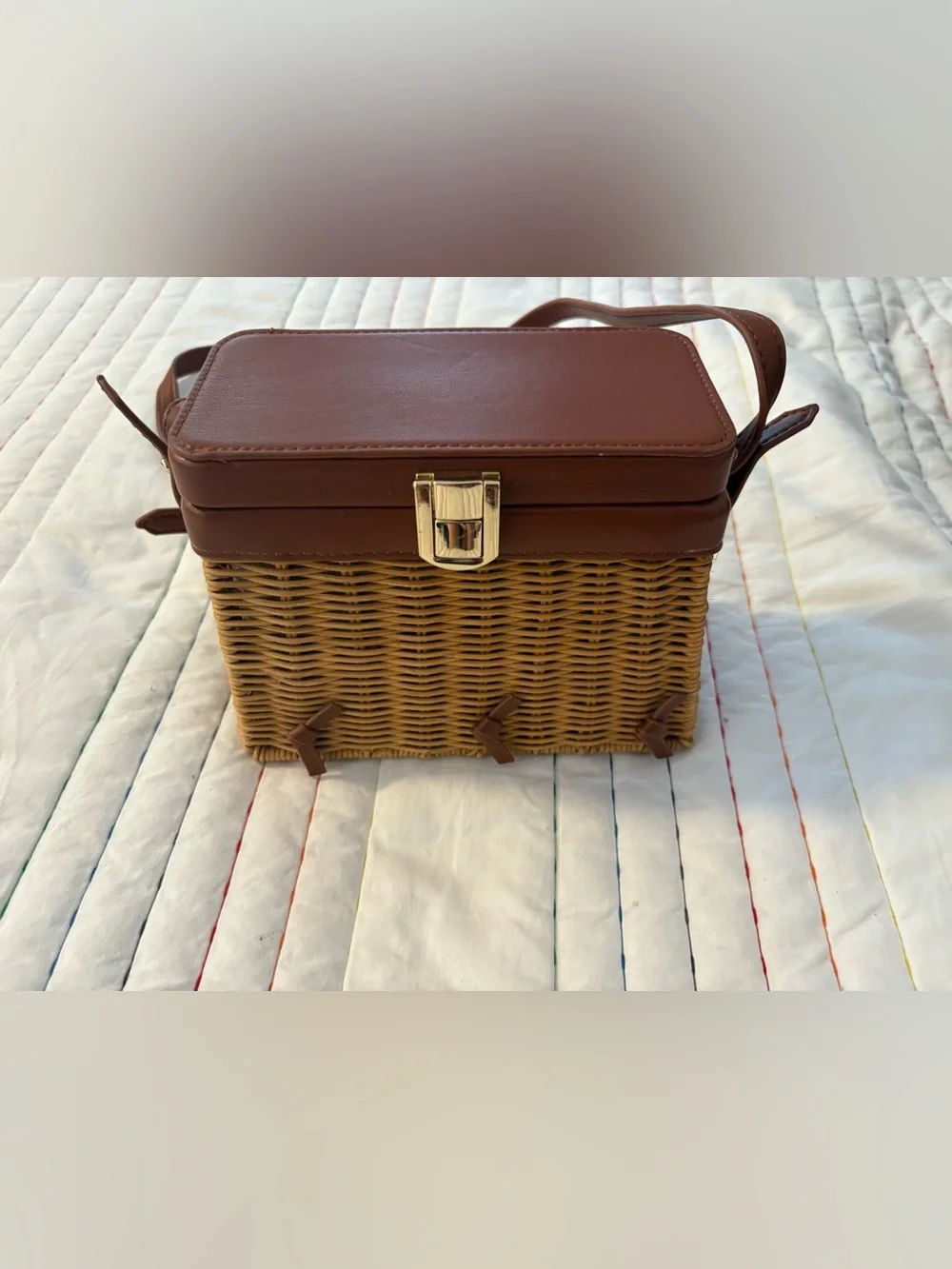 Zara Tan Woven Crossbody with Brown Leather Trim - Picture 3 of 9
